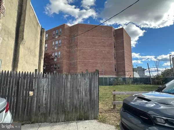 Philadelphia, PA 19104,911 N 45TH ST