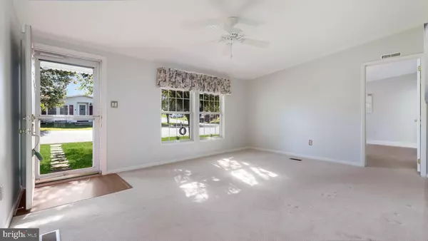 Harleysville, PA 19438,10 BENTWOOD CT W