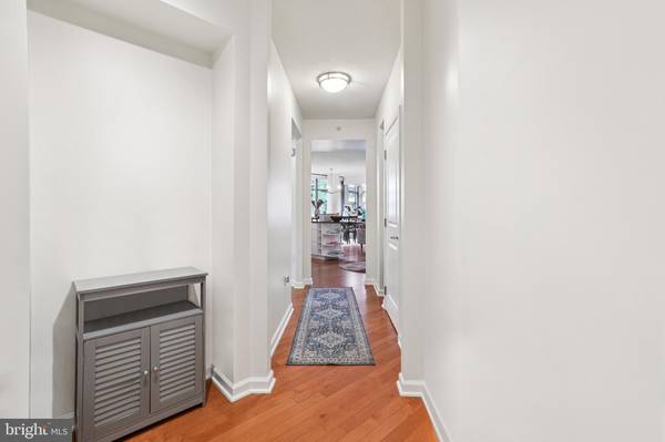 Washington, DC 20001,440 L ST NW #805