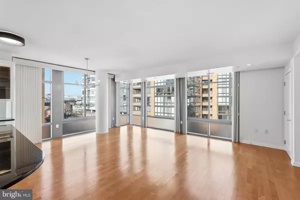 Washington, DC 20001,440 L ST NW #805