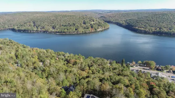 Oakland, MD 21550,340 GRANDVIEW DR