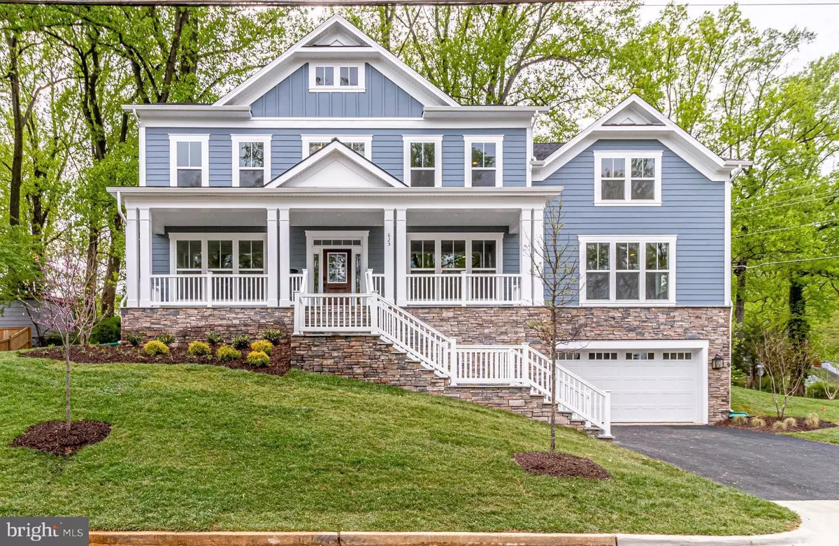 Falls Church, VA 22046,7315 WOODLEY PL