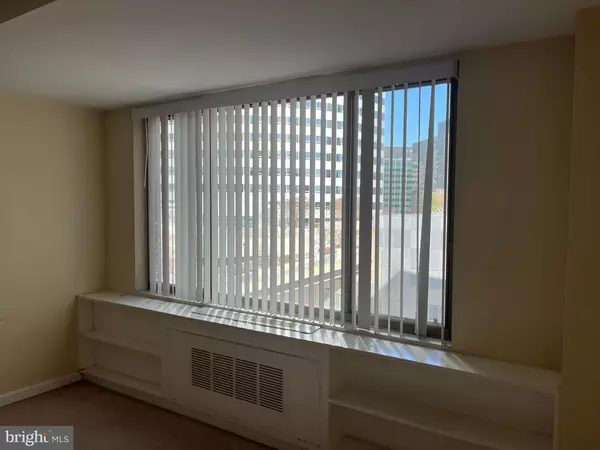 Arlington, VA 22209,1121 ARLINGTON BLVD #625