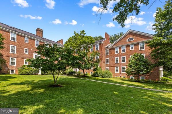 Washington, DC 20016,3470 39TH ST NW #F678