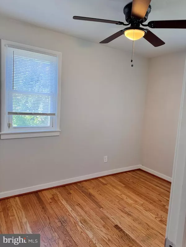 Temple Hills, MD 20748,2732 KEATING ST #50