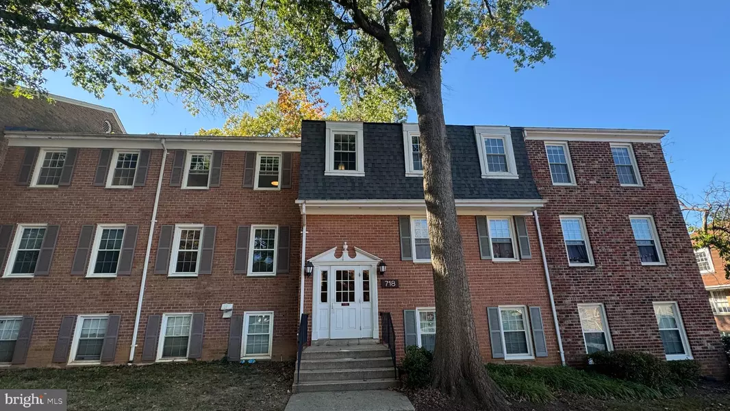 718 QUINCE ORCHARD BLVD #201, Gaithersburg, MD 20878