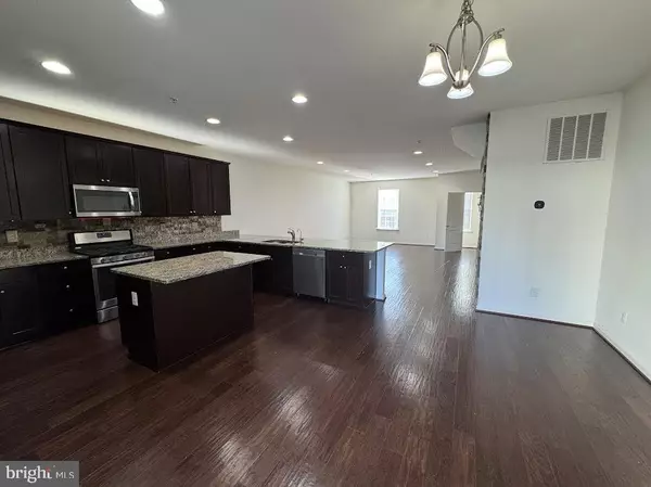 Elkridge, MD 21075,7806 TAGGART CT