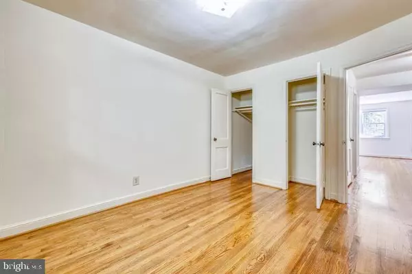 Bethesda, MD 20814,7814 TILBURY ST #17