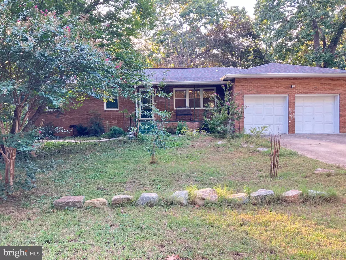 Severna Park, MD 21146,207 OAK AVE