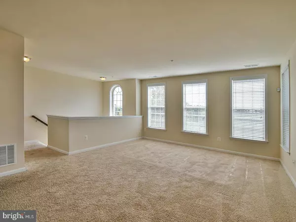 Lanham, MD 20706,2633 CAMPUS WAY N