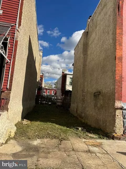 Philadelphia, PA 19104,819 N HUTTON ST