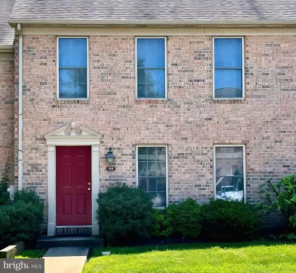 358 STONEHEDGE LN, Mechanicsburg, PA 17055