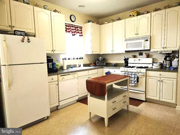 Tuckerton, NJ 08087,50 MARIGOLD LN