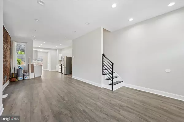 Philadelphia, PA 19121,2835 W MONTGOMERY AVE