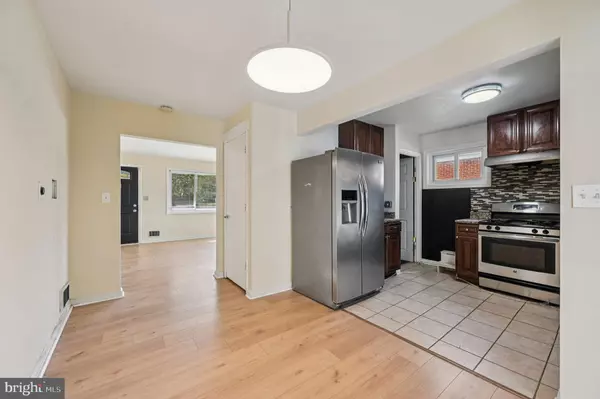 Pikesville, MD 21208,503 NASSAU ST