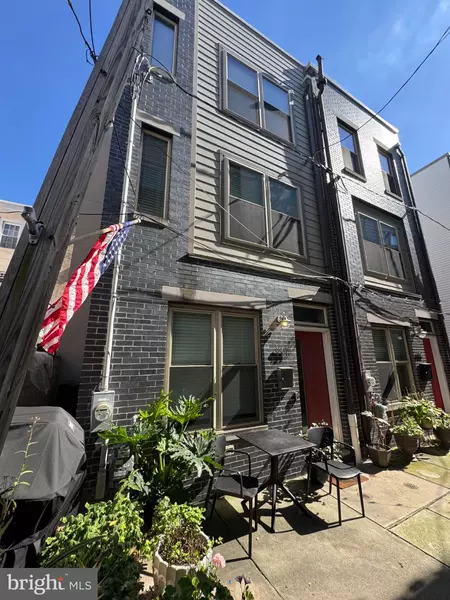 901 S SCHELL, Philadelphia, PA 19147