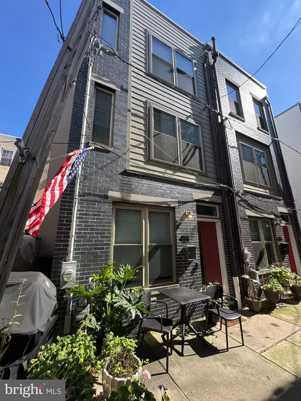 901 S SCHELL, Philadelphia, PA 19147