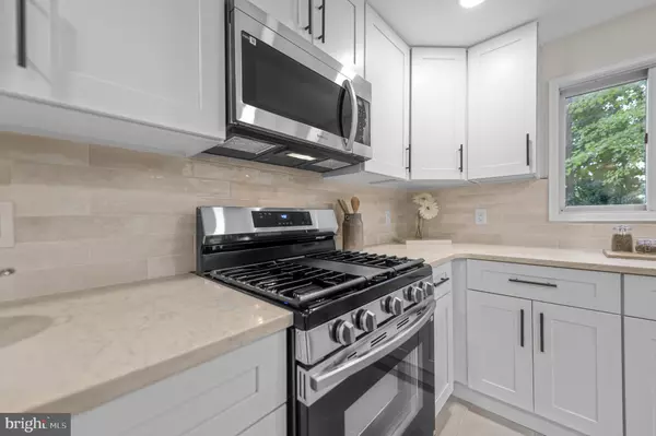 Elkins Park, PA 19027,8208 FORREST AVE