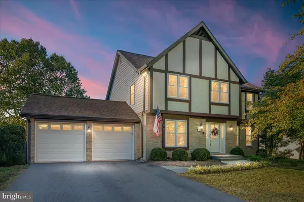 12436 WENDELL HOLMES RD, Herndon, VA 20171