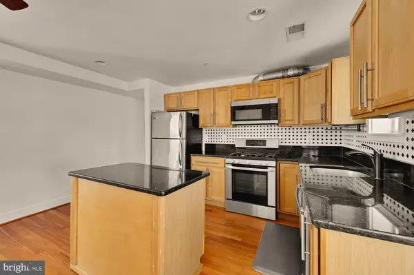 Washington, DC 20011,610 JEFFERSON ST NW #102