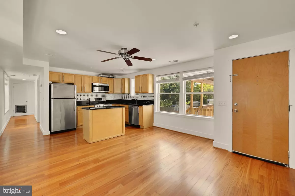 Washington, DC 20011,610 JEFFERSON ST NW #102