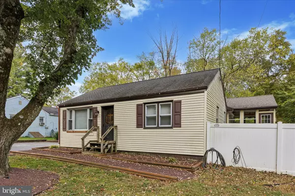 29 LANGHORNE AVE, Feasterville Trevose, PA 19053