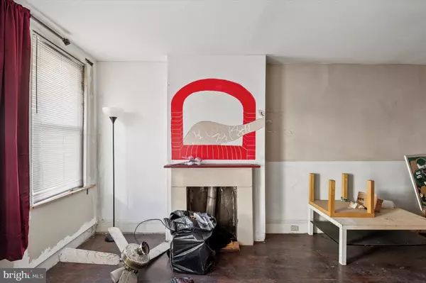 Philadelphia, PA 19146,2034 MANTON ST