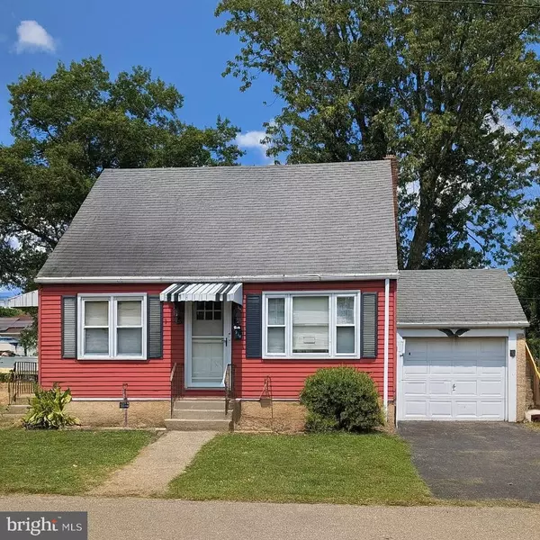 1215 N FRANKLIN ST, Pottstown, PA 19464