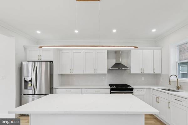 Philadelphia, PA 19144,137 W MANHEIM ST