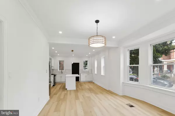 Philadelphia, PA 19144,137 W MANHEIM ST