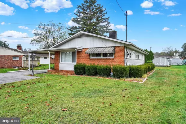 York, PA 17404,220 PIEDMONT DR