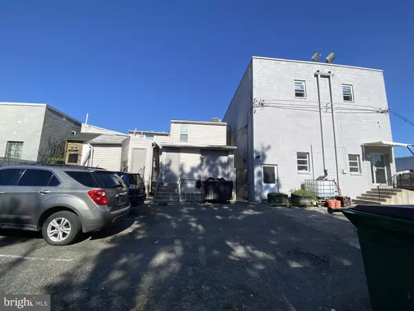 Clifton Heights, PA 19018,38 E BALTIMORE AVE