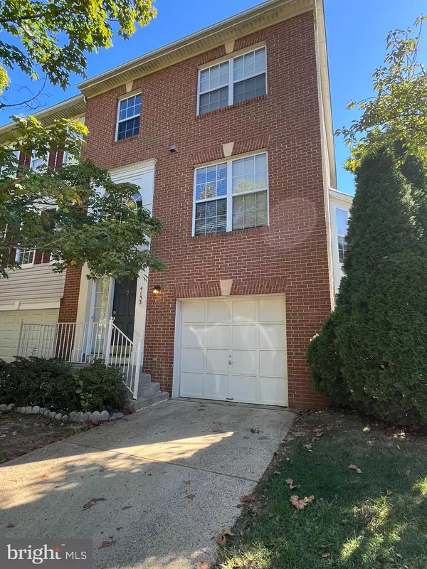 4133 GROVER GLEN CT, Fairfax, VA 22030
