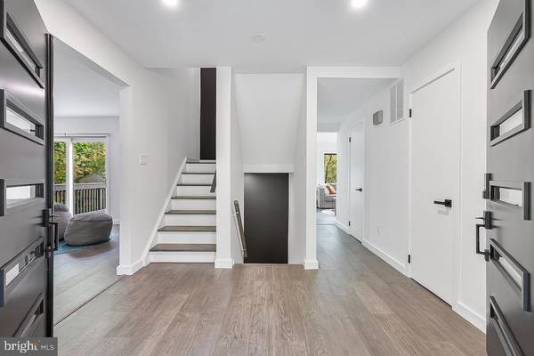 Oakton, VA 22124,11713 SUMACS ST