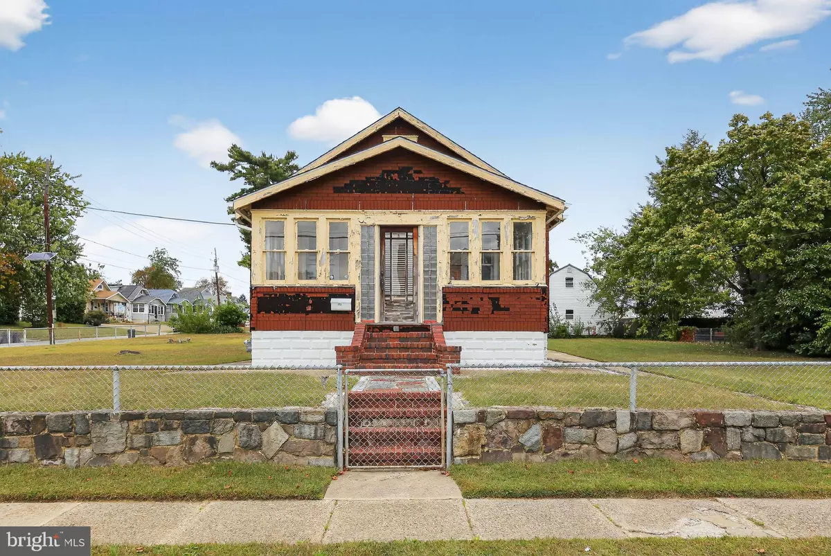 Runnemede, NJ 08078,115 W 1ST AVE