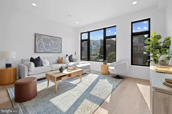 739 N CAPITOL ST, Philadelphia, PA 19130