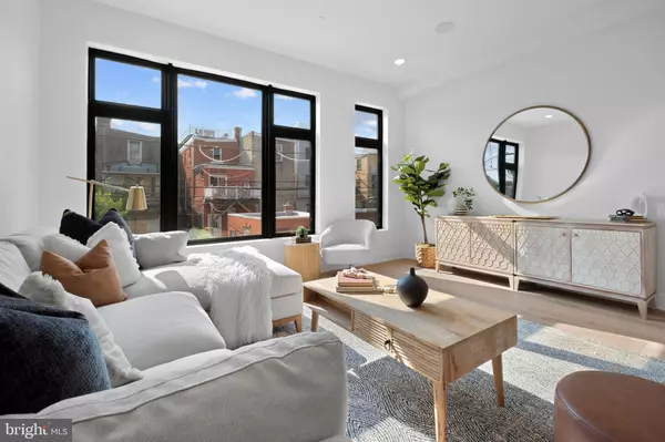 Philadelphia, PA 19130,739 N CAPITOL ST