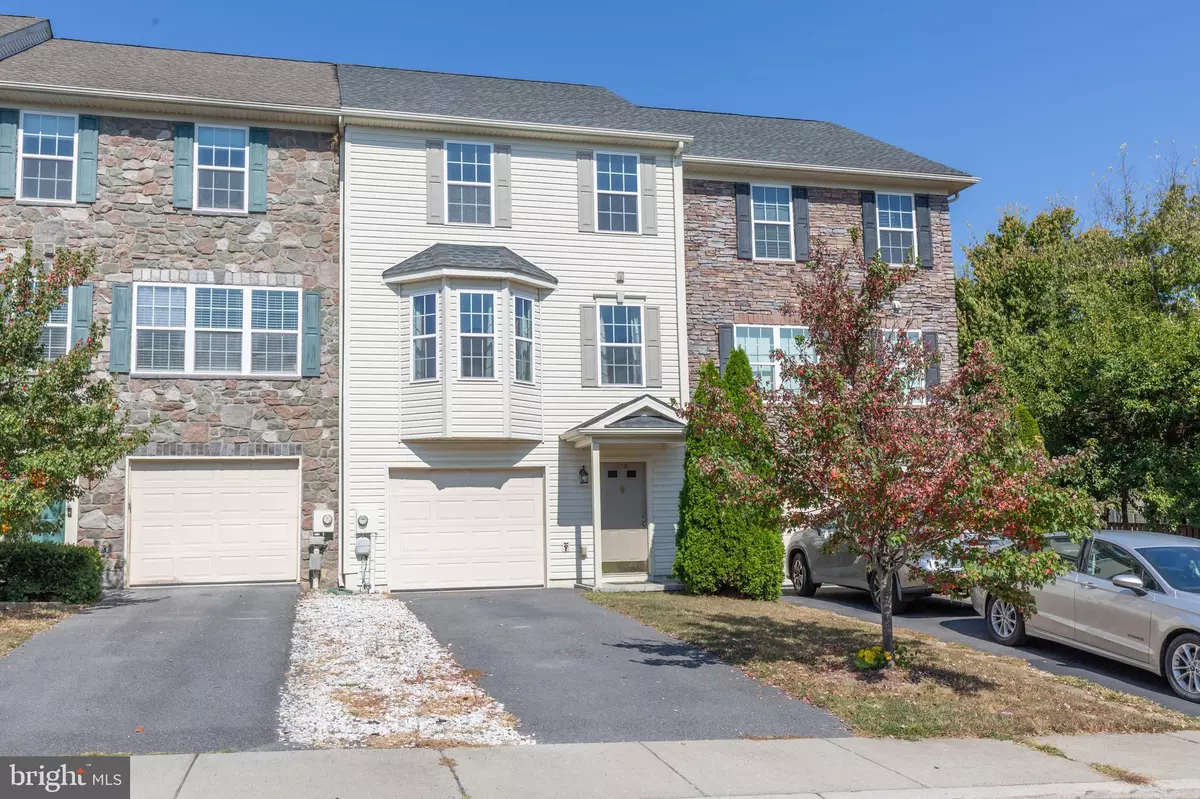 Martinsburg, WV 25404,228 MORLATT LN