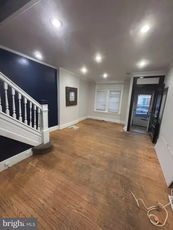 Camden, NJ 08103,1261 KENWOOD AVE