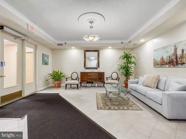 Silver Spring, MD 20906,14809 PENNFIELD CIR #406