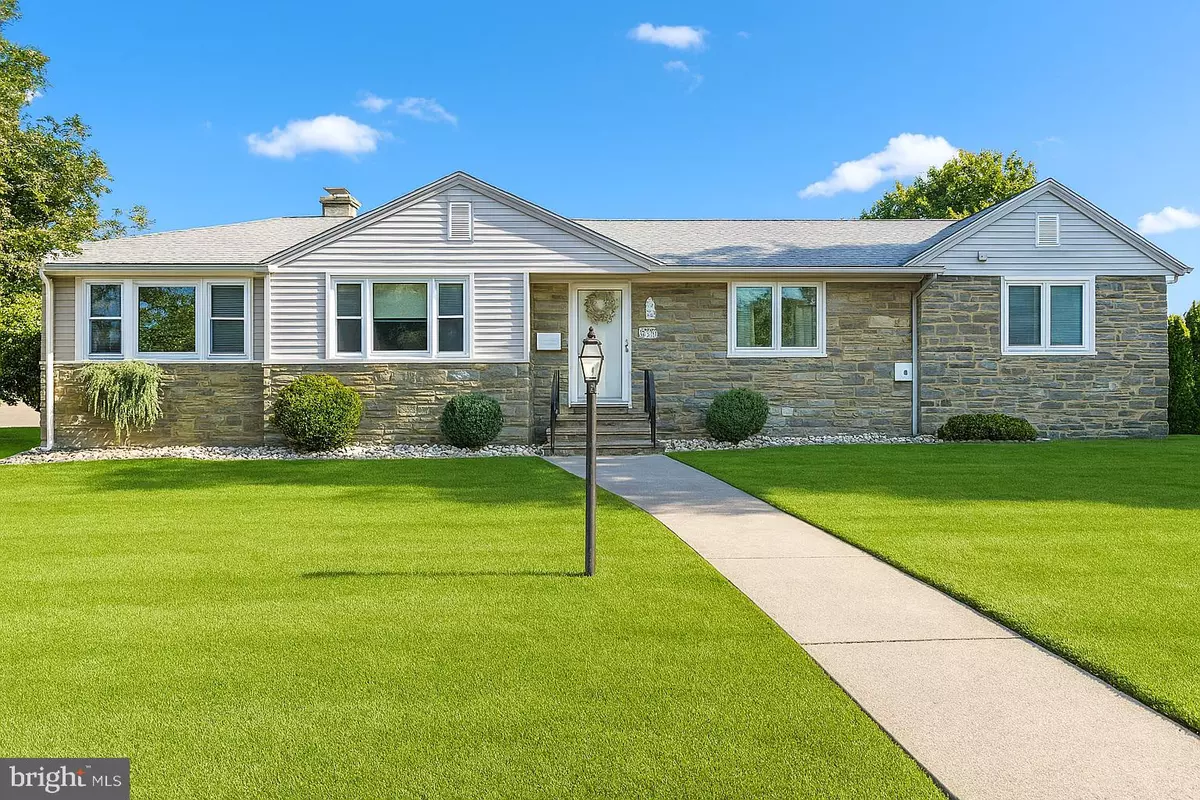 Williamstown, NJ 08094,136 CORA AVE