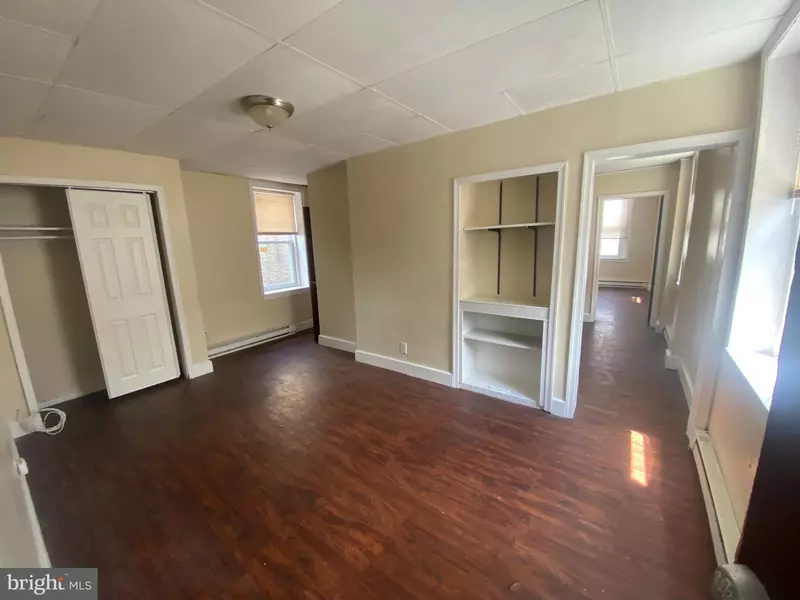 432 N 64TH ST #2F, Philadelphia, PA 19151