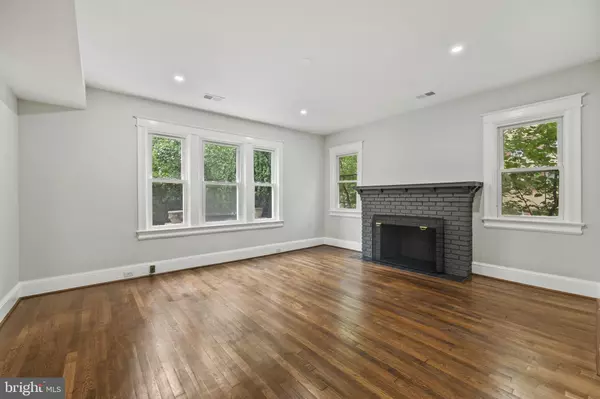 Washington, DC 20010,3551 HERTFORD PL NW