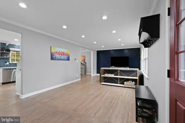 Chantilly, VA 20151,13512 TABSCOTT DR