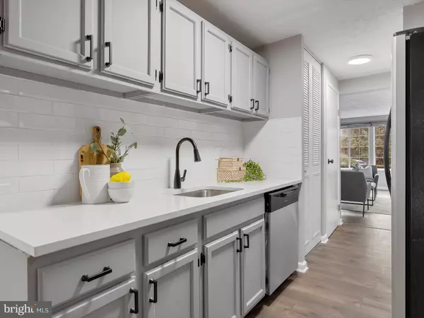 Glen Burnie, MD 21061,7965 QUAIL CT