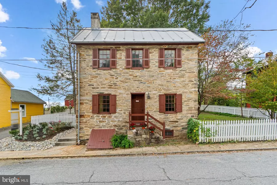 120 E MAIN ST, Burkittsville, MD 21718