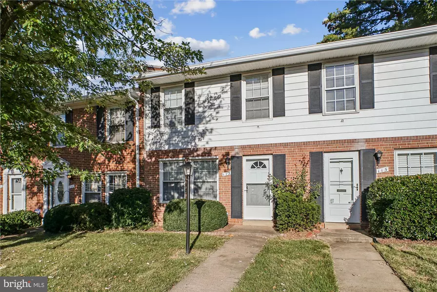 113 N COLLEGE DR #175, Sterling, VA 20164