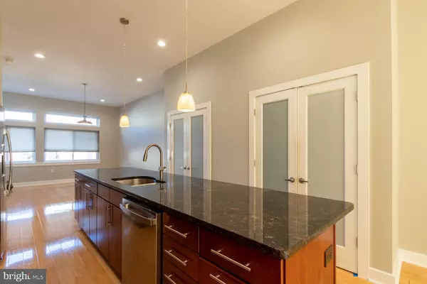 Philadelphia, PA 19125,2304 E SERGEANT ST