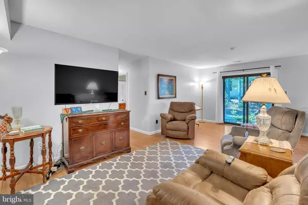 Turnersville, NJ 08012,1 MATTHEW THORNTON BLDG