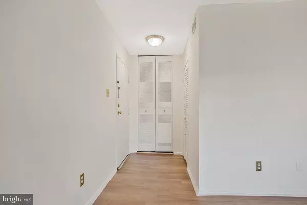 Upper Marlboro, MD 20774,10216 PRINCE PL #9-204